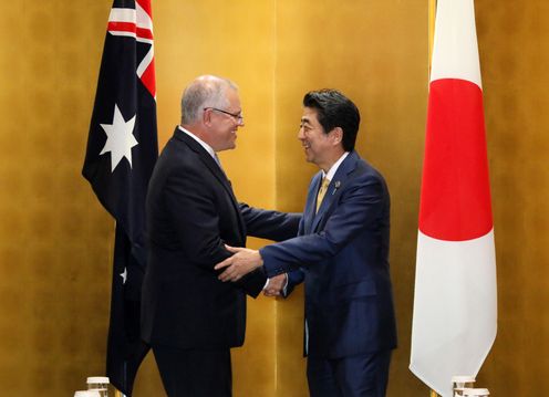 Photograph of the Japan-Australia Summit Meeting (2)