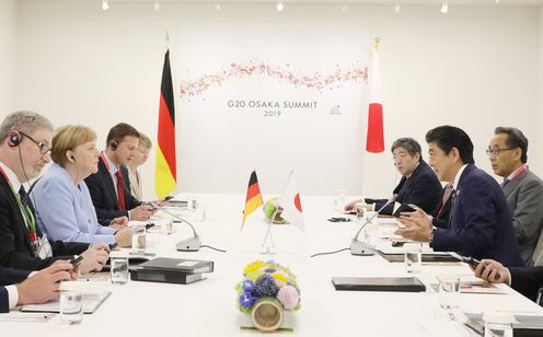 Photograph of the Japan-Germany Summit Meeting (3)