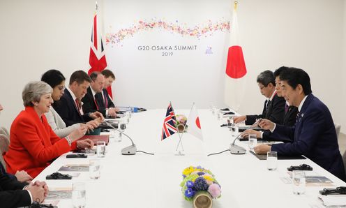 Photograph of the Japan-U.K. Summit Meeting (3)