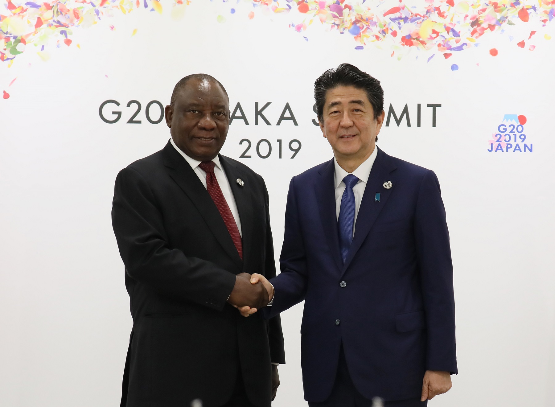 Photograph of the Japan-South Africa Summit Meeting (1)