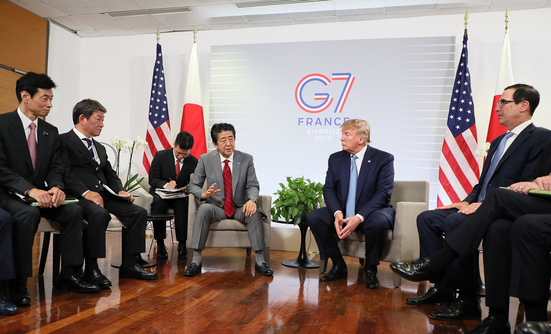 Photograph of the Japan-U.S. Summit Meeting (1)