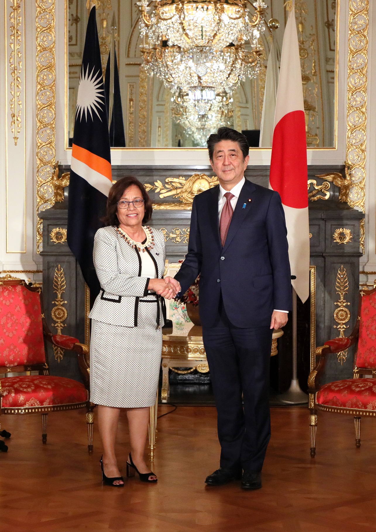 Photograph of the Japan-Marshall Islands Summit Meeting (2)