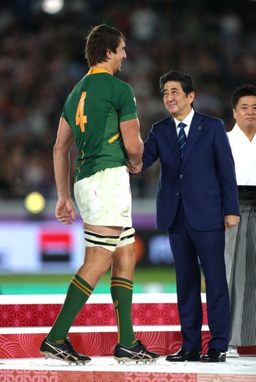 Photograph of the Prime Minister shaking hands (pool photo) (3)