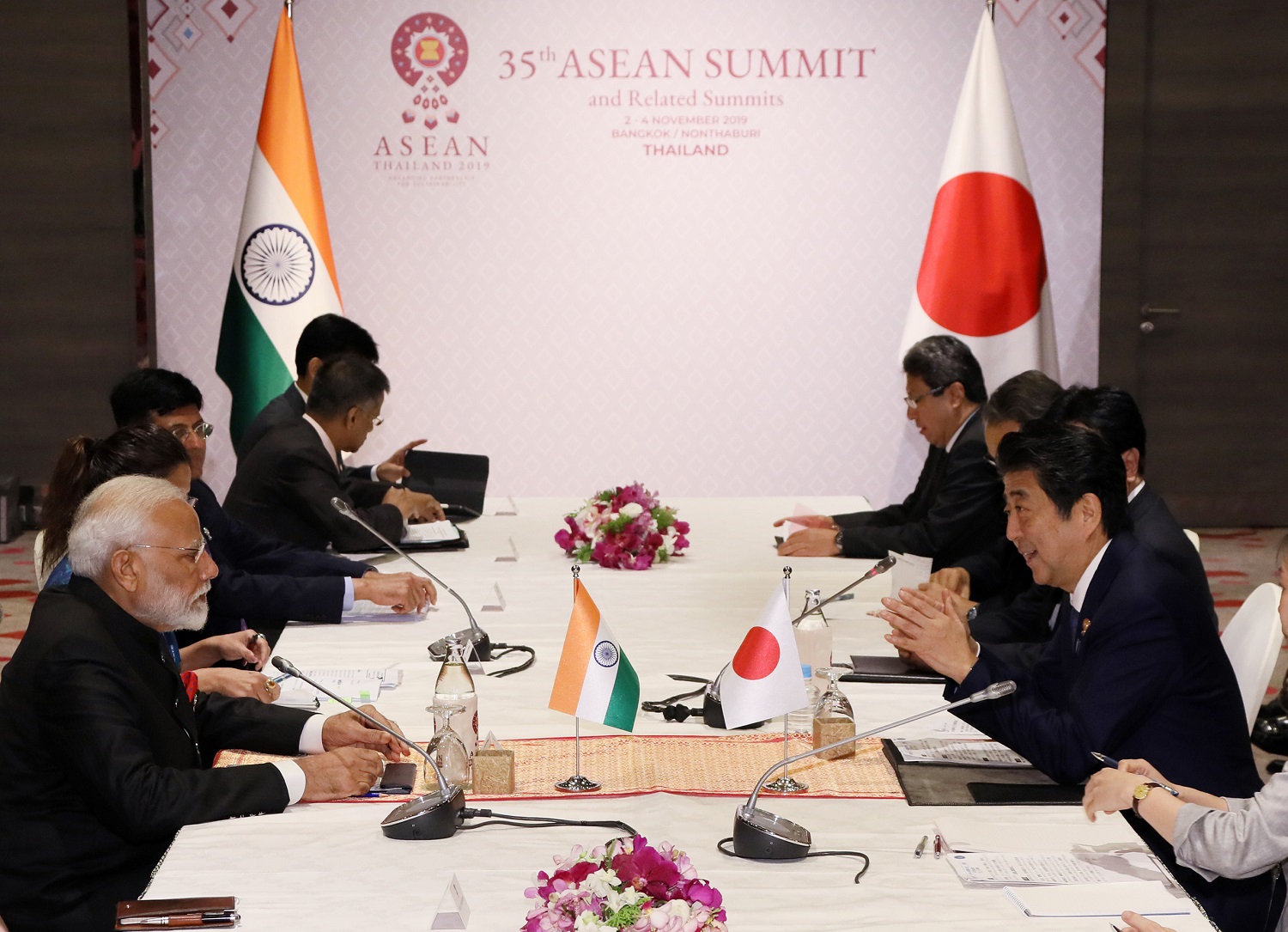 Photograph of the Japan-India Summit Meeting (2)