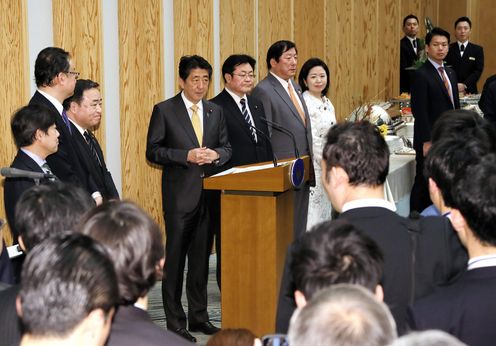 Photograph of the Prime Minister delivering an address at the celebration (1)