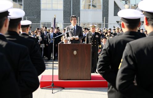 Photograph of the Prime Minister delivering an address (5)