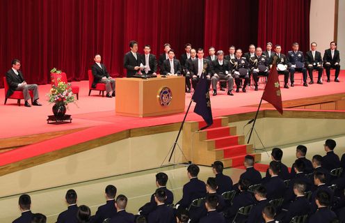 Photograph of the Prime Minister delivering an address (3)