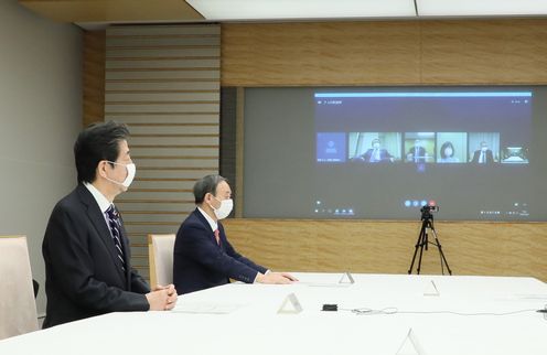  Photograph of the Prime Minister attending the meeting（2）