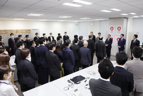 Photograph of the Prime Minister delivering an address (3)