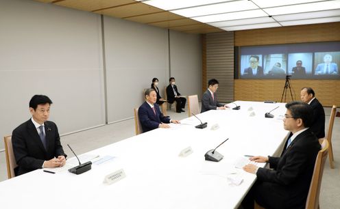 Photograph of the Prime Minister attending the meeting (1)