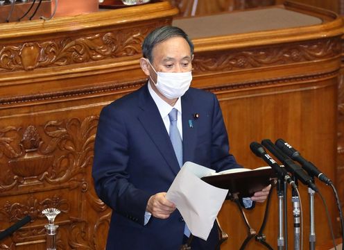 Photograph of the Prime Minister delivering a policy speech during the plenary session of the House of Councillors (2)