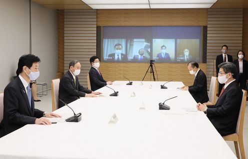 Photograph of the Prime Minister attending the meeting (1)