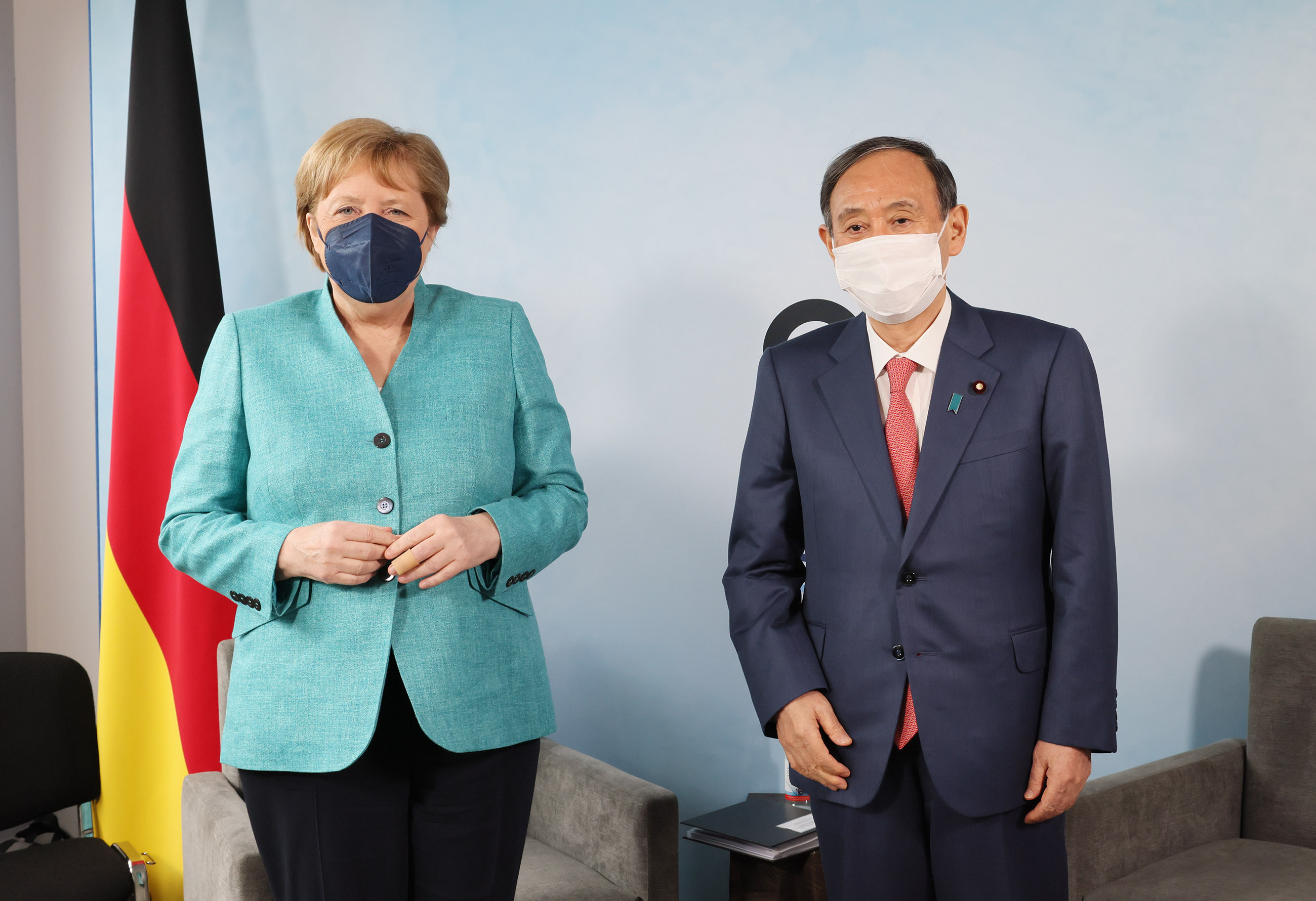 Photograph of the Japan-Germany summit meeting (2)
