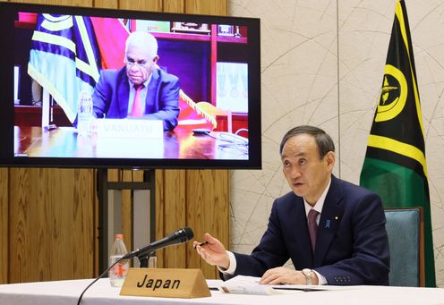 Photograph of the Japan-Vanuatu video conference summit meeting (1)