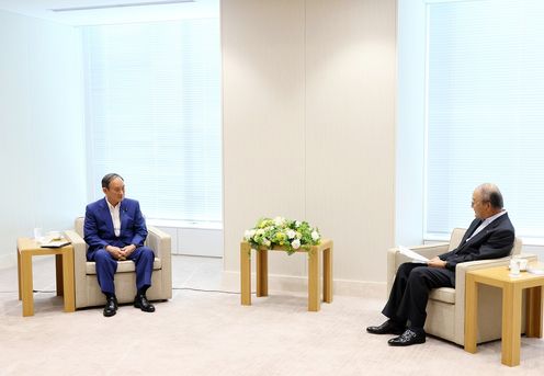 Meeting with Japan Chamber of Commerce and Industry Chairman Mimura (3)