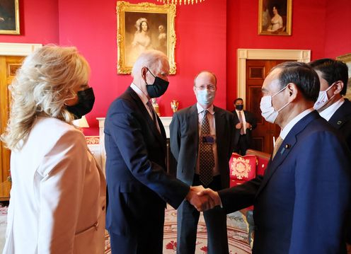 Photograph of the meeting hosted by U.S.President and Mrs.biden (2)