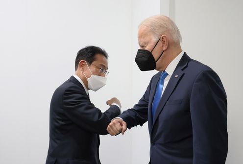 Photograph of the meeting with U.S. President Biden (4)