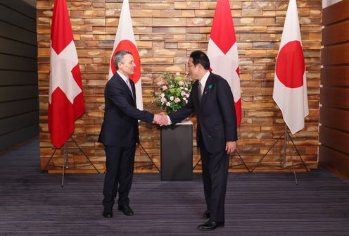 Japan -Switzerland Summit Meeting (2)