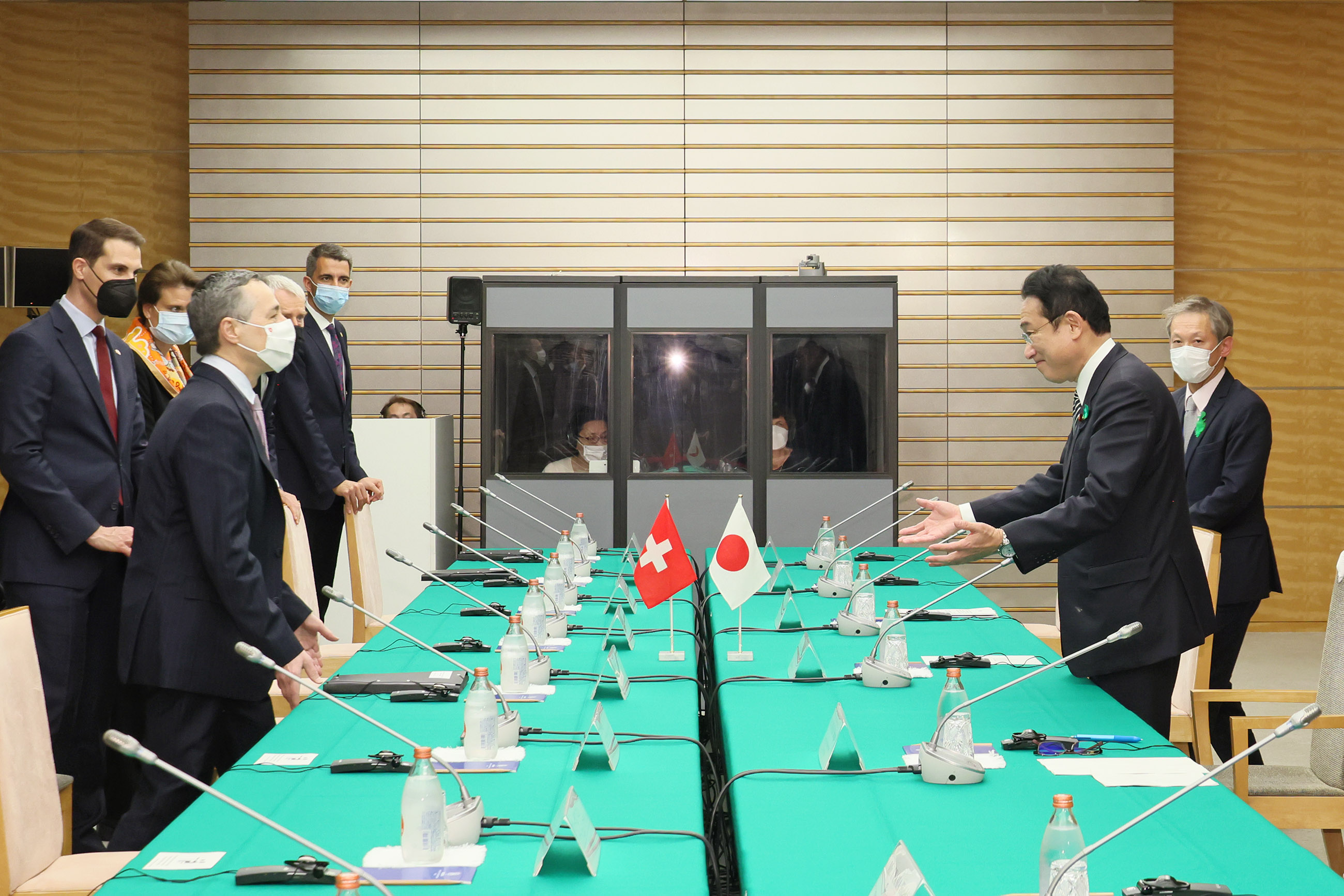 Japan -Switzerland Summit Meeting (4)