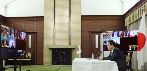 Photograph of the Prime Minister attending a video conference (3)
