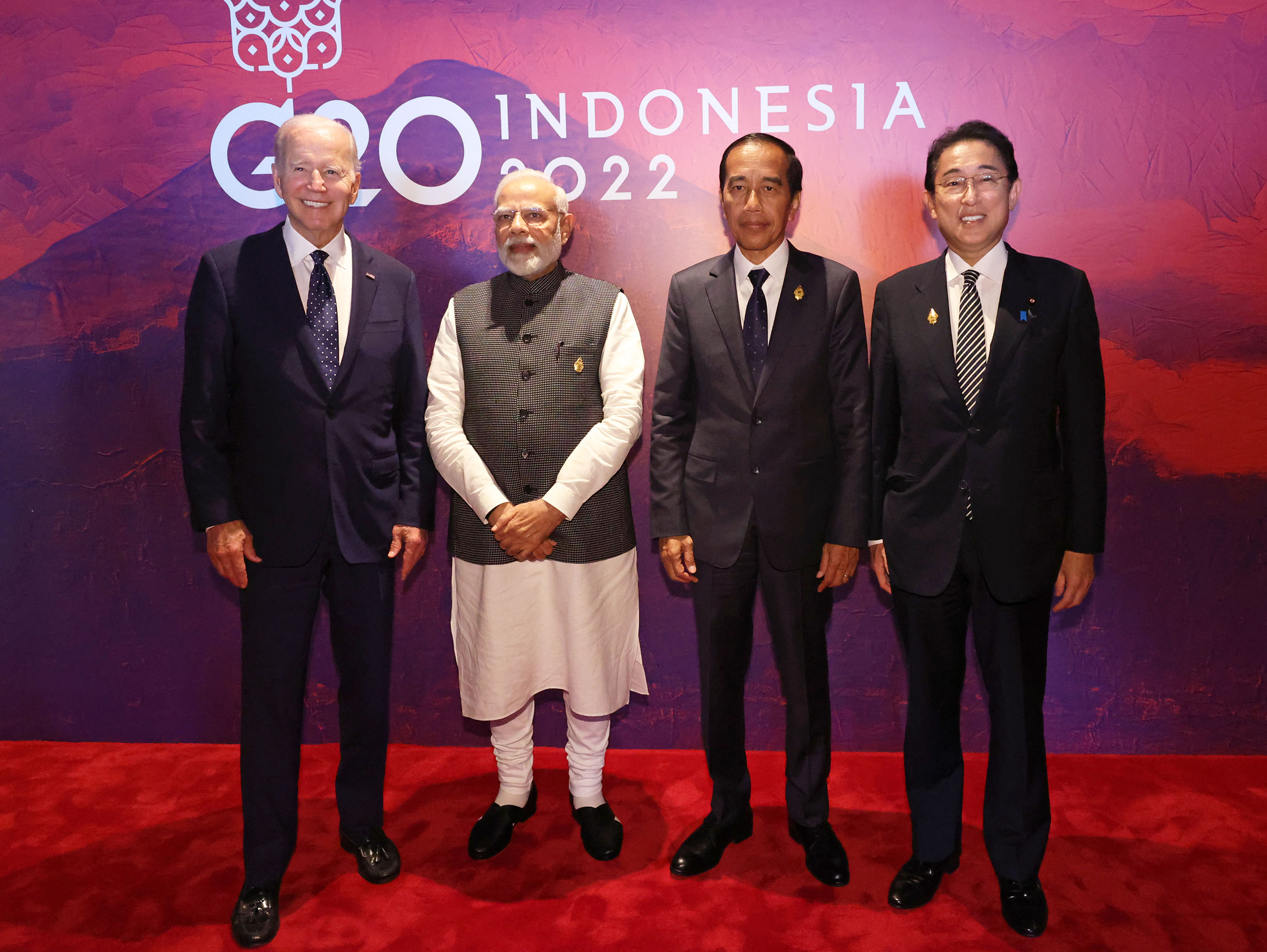 Photo session with President Joe Biden of the U.S., Prime Minister Narendra Modi of India, and President Joko Widodo of Indonesia