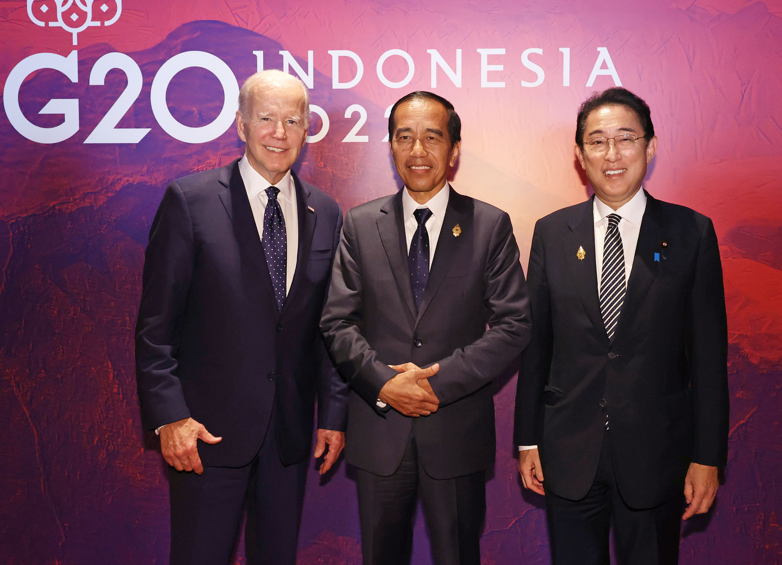Photo session with President Joe Biden of the U.S. and President Joko Widodo of Indonesia