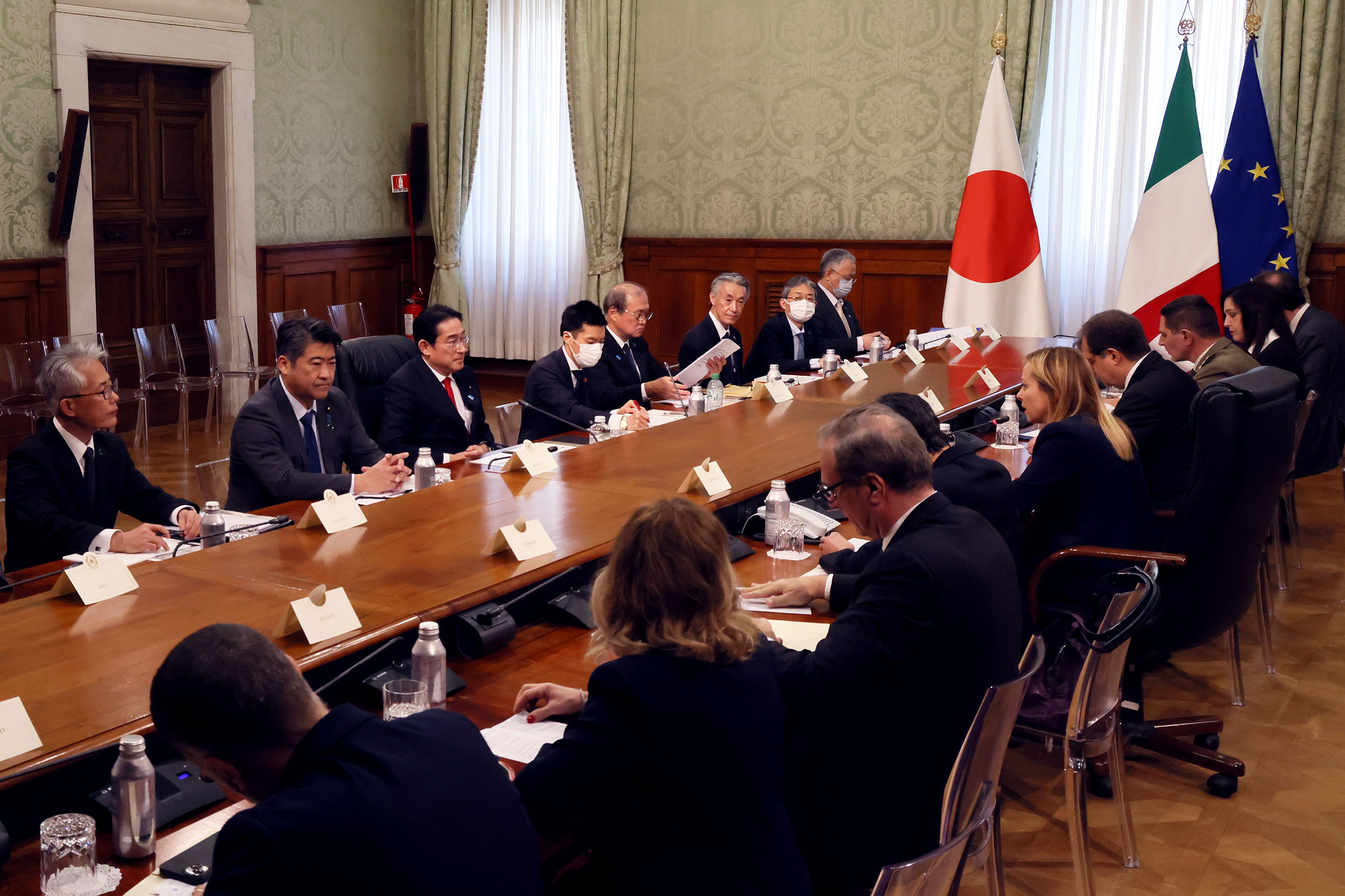 Japan-Italy summit meeting (2)