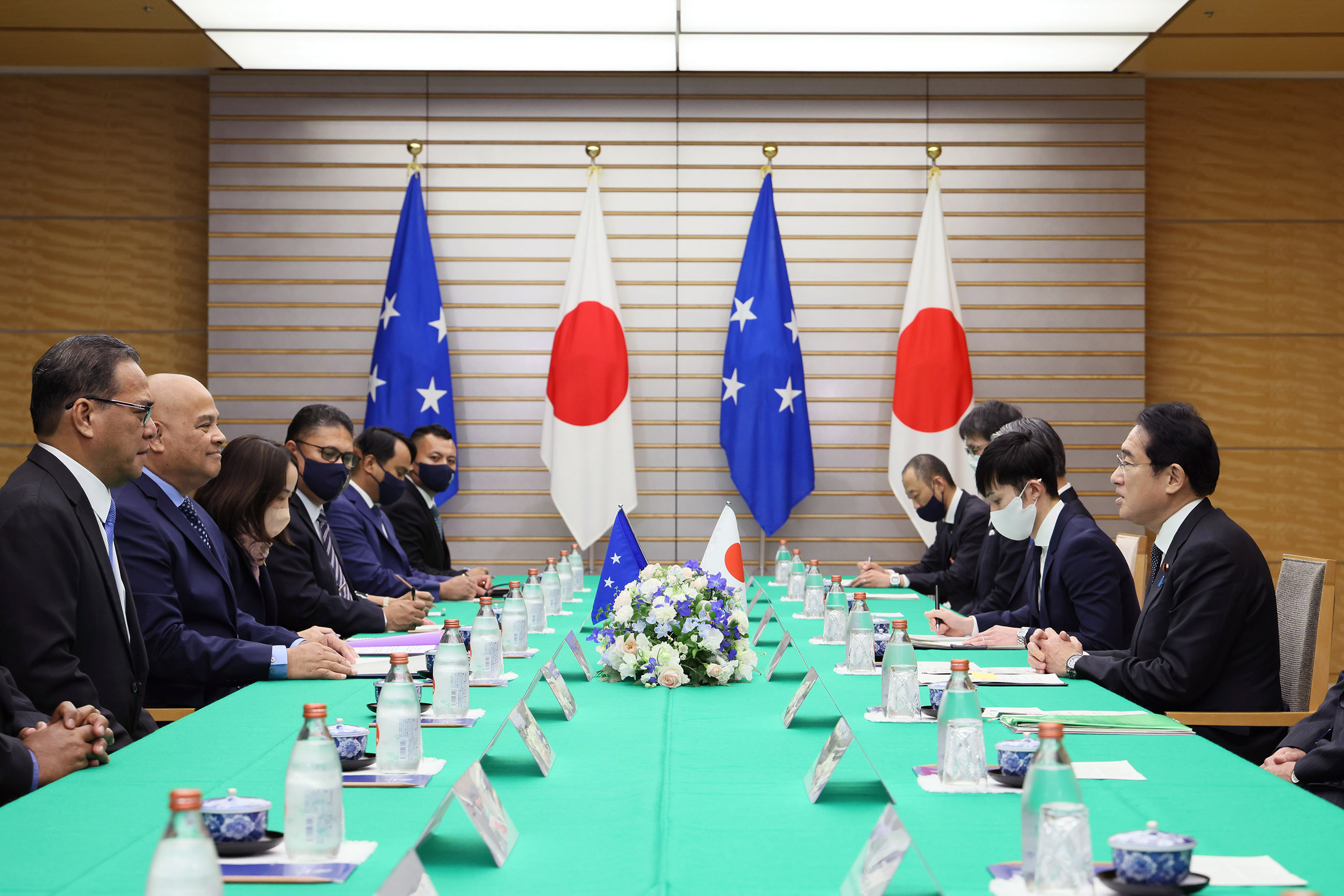 Japan-Micronesia summit meeting (4)