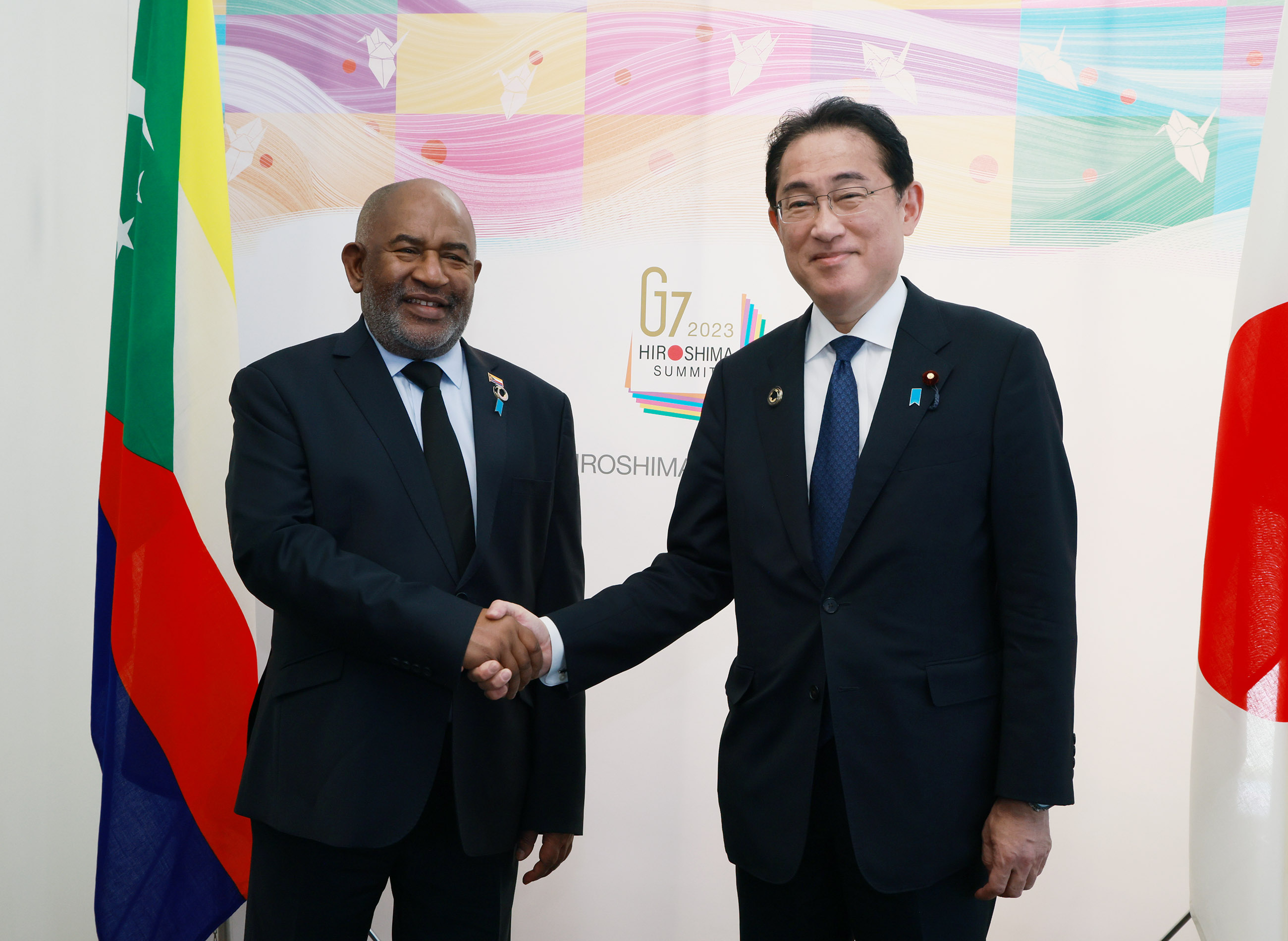 Japan-Comoros summit meeting (1)
