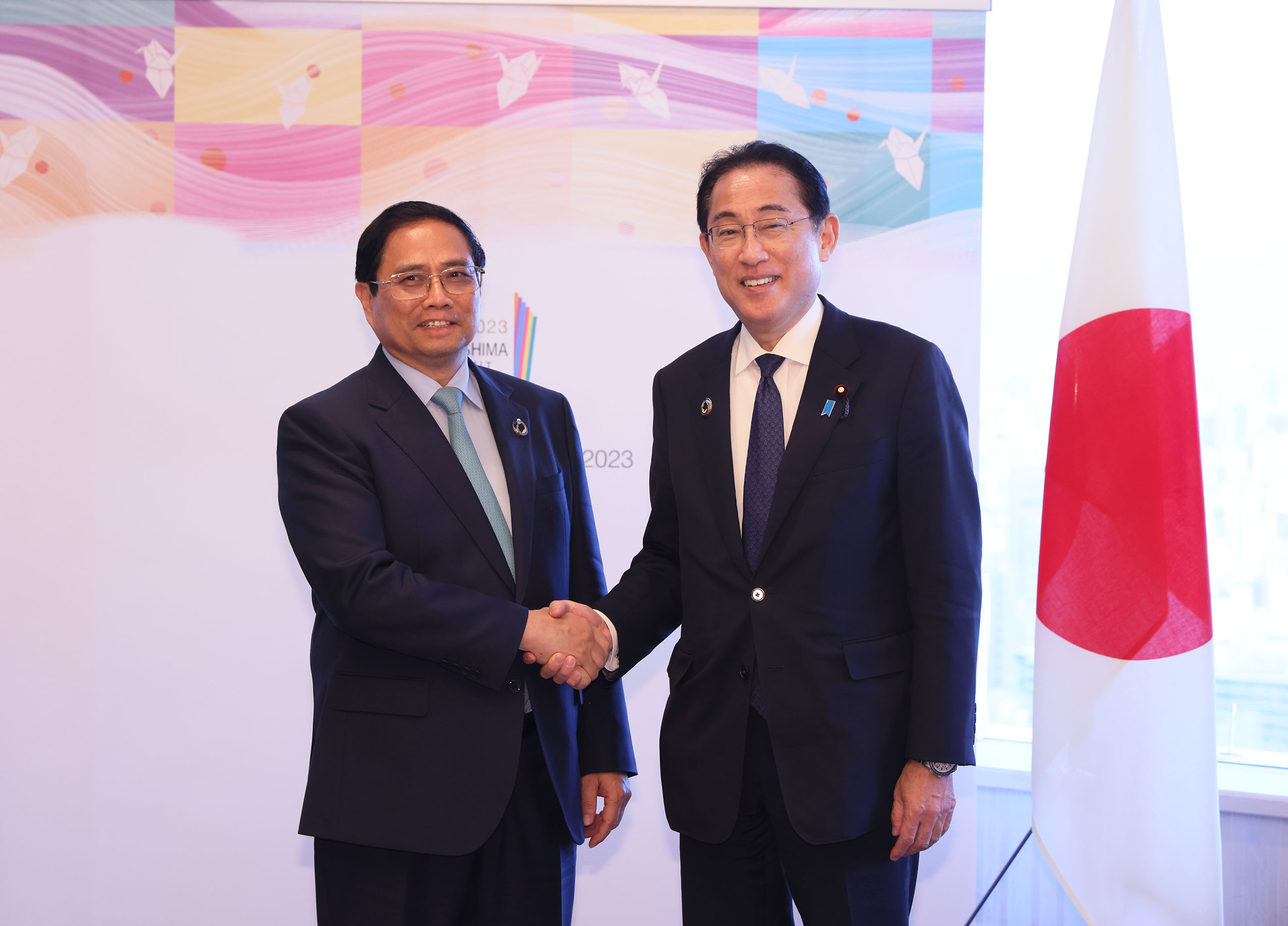 Japan-Vietnam summit meeting (1)