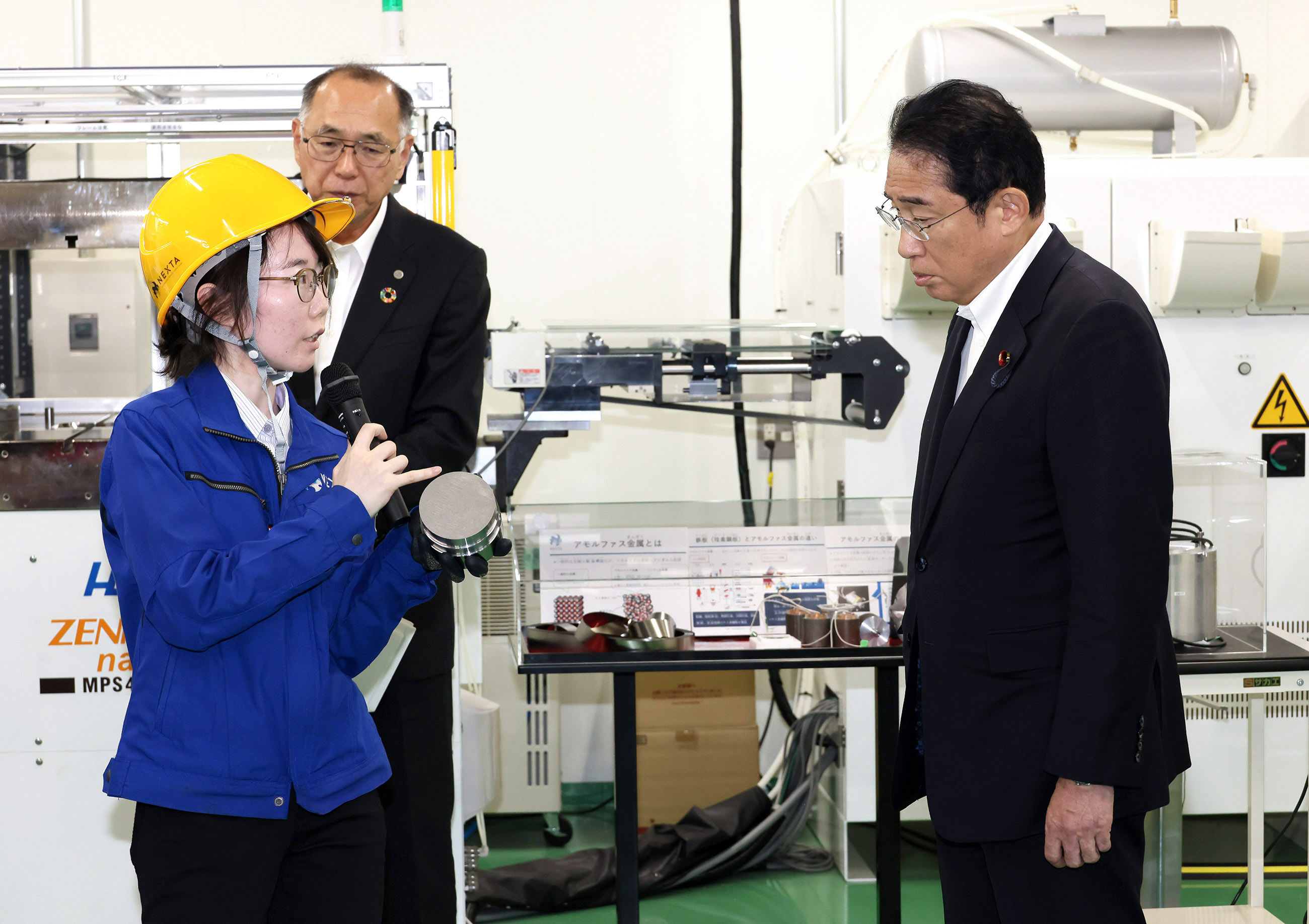 Prime Minister Kishida taking a tour of the Next Generation Tatara Co-Creation Centre (1)