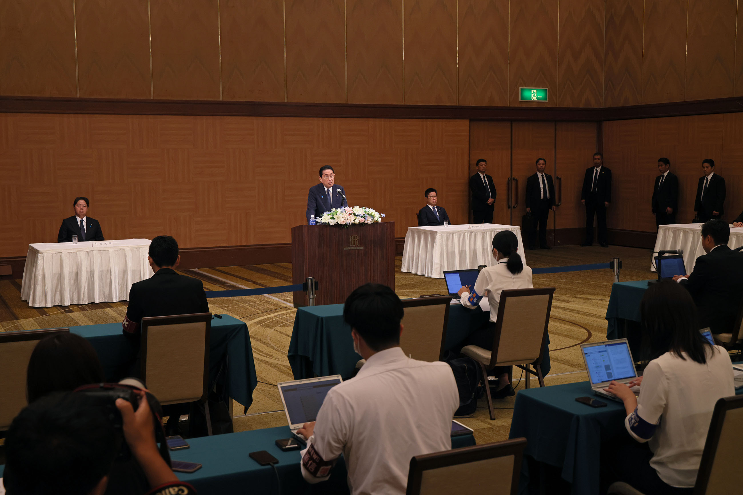 Prime Minister Kishida answering questions from the press (2)