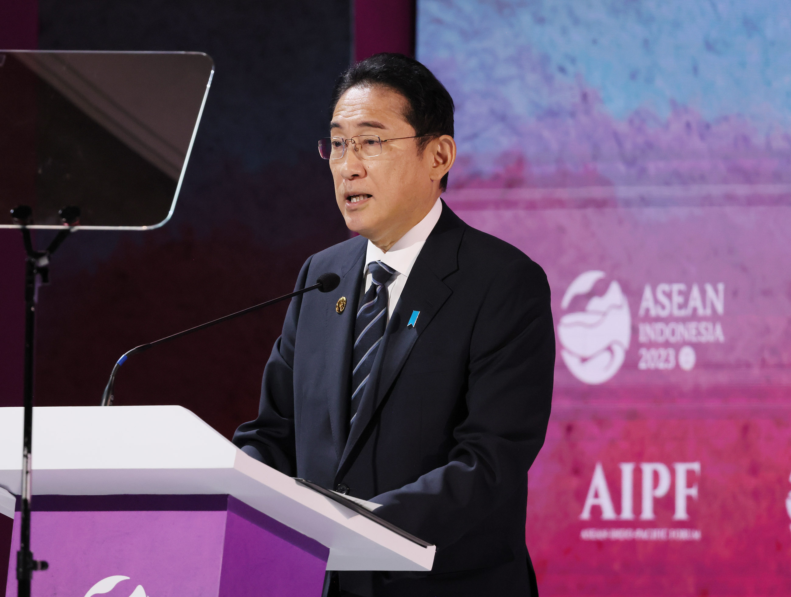 Prime Minister Kishida delivering a speech at the ASEAN-Indo-Pacific Forum (3)