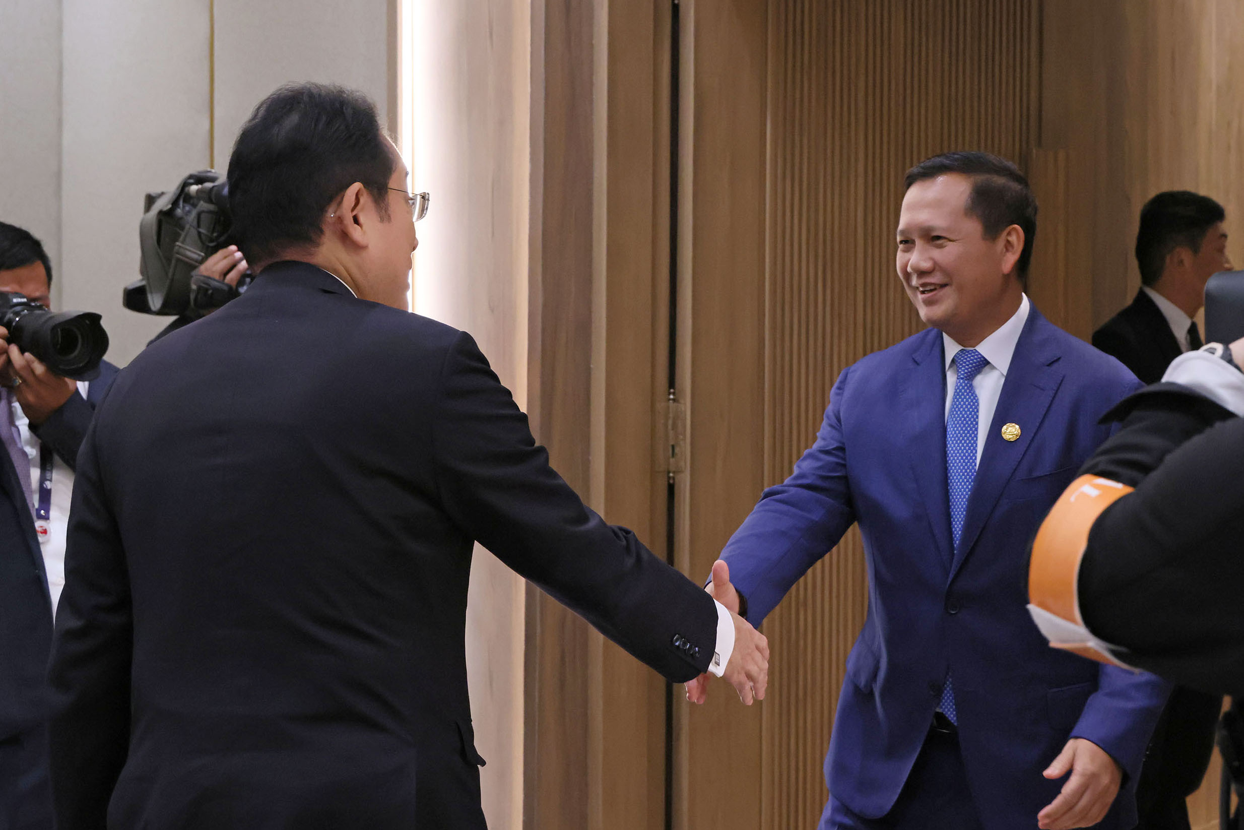 Japan-Cambodia Summit (1)