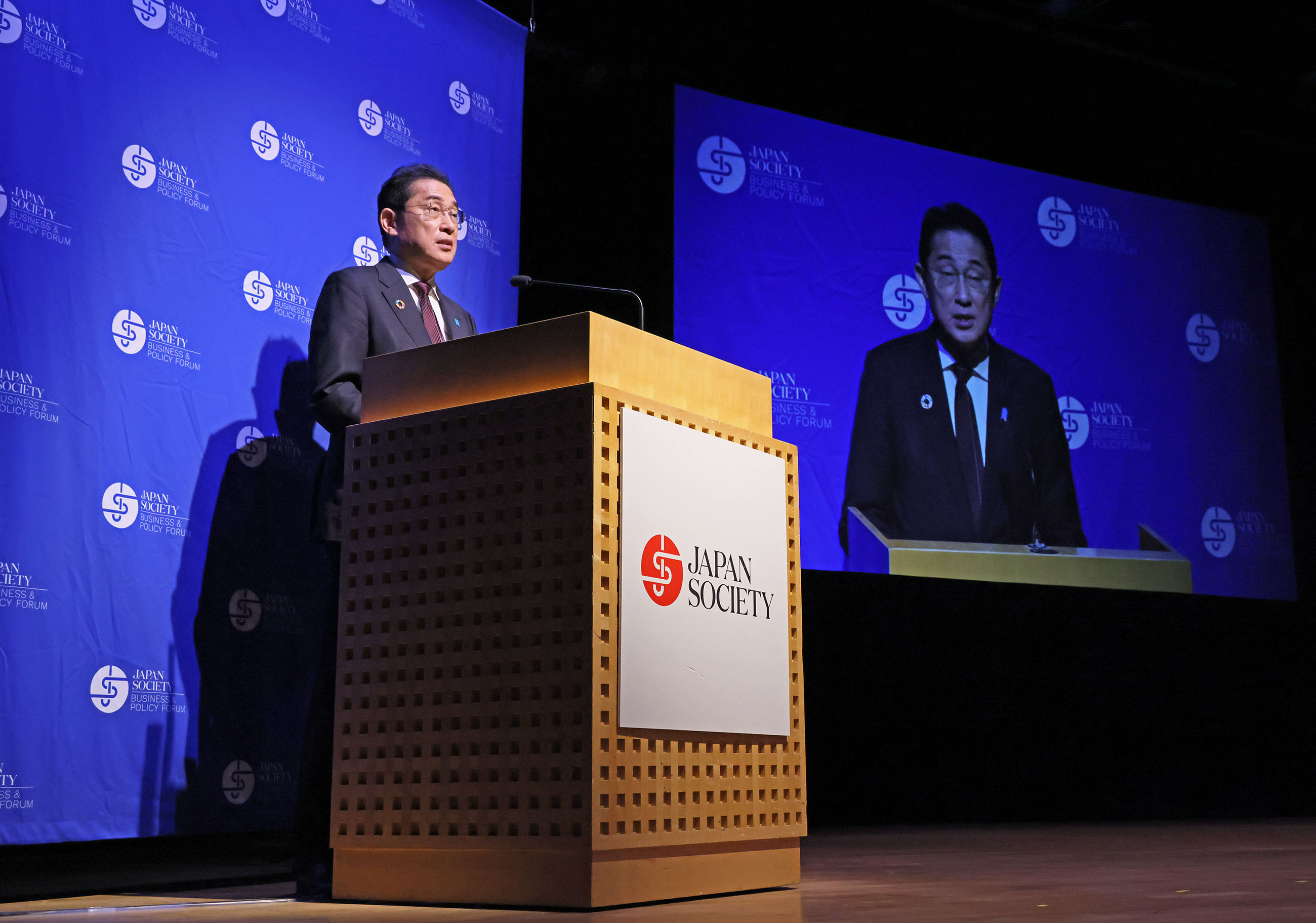 Prime Minister Kishida attending the G7 Health Follow-up Side Event (4)