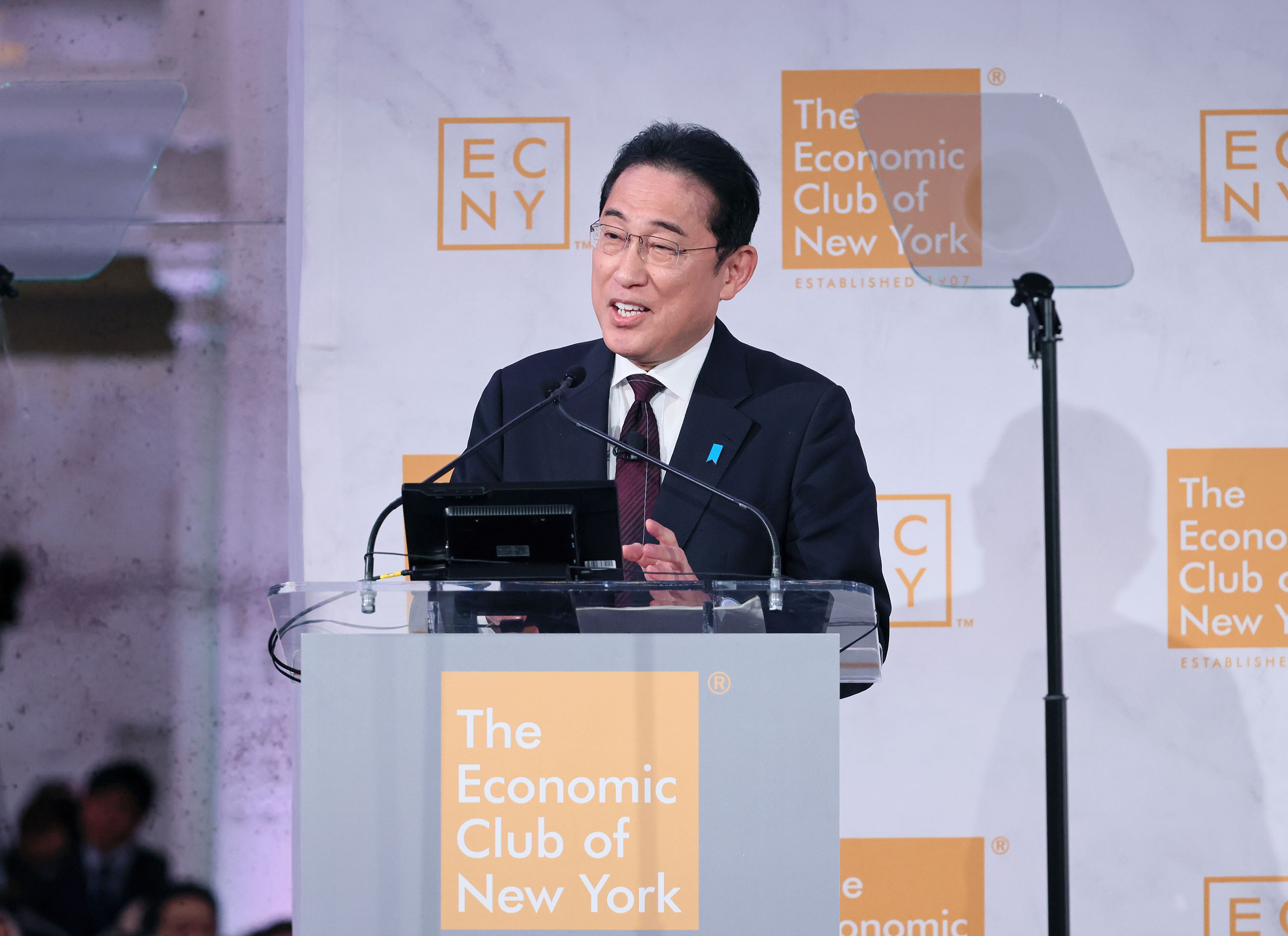 Prime Minister Kishida delivering his remarks to the Economic Club of New York (5)