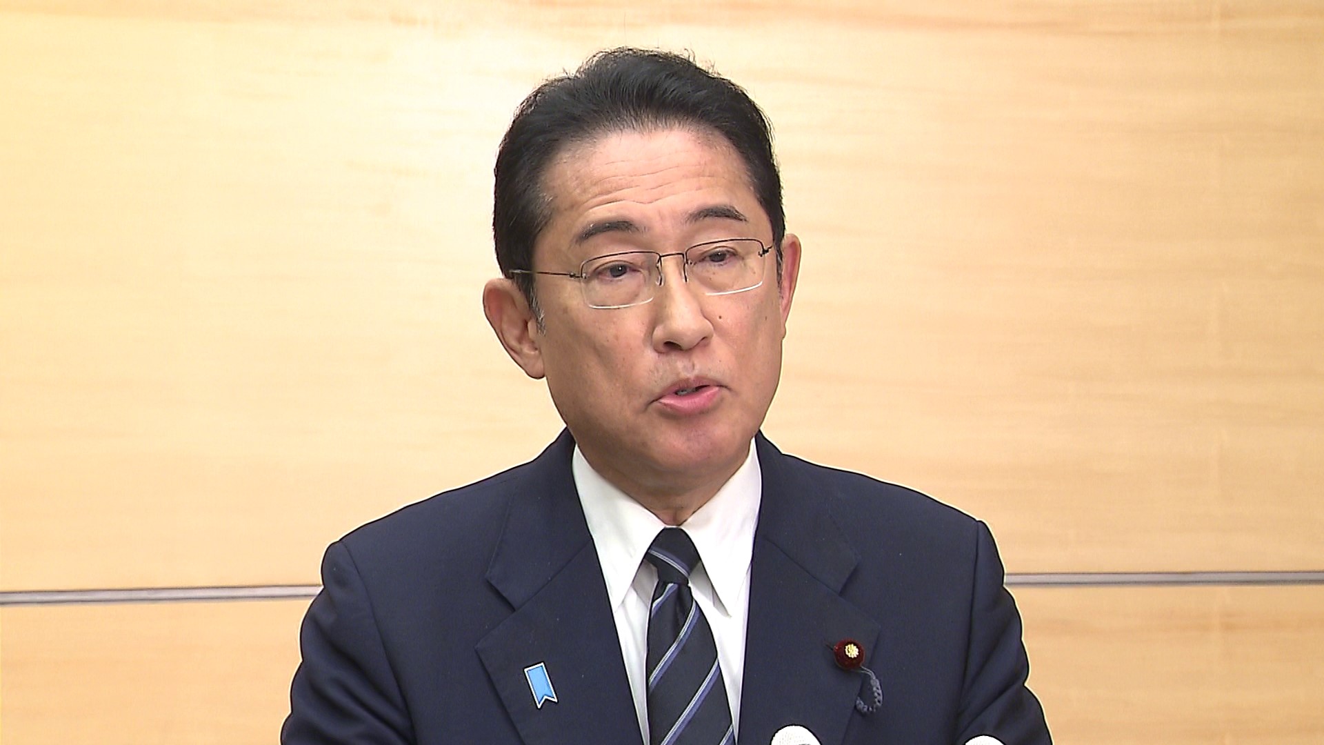 Prime Minister Kishida answering questions from the journalists
