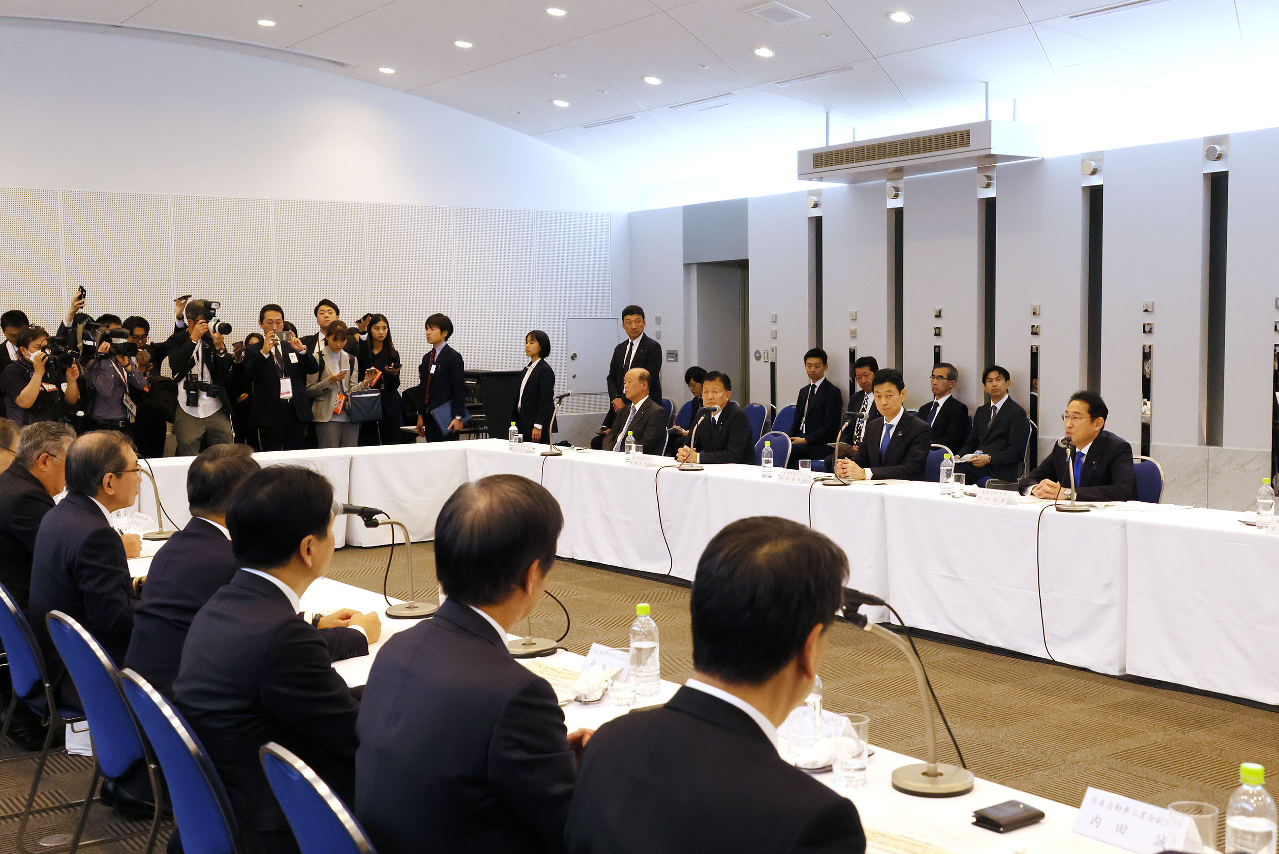 Prime Minister Kishida giving remarks (2)