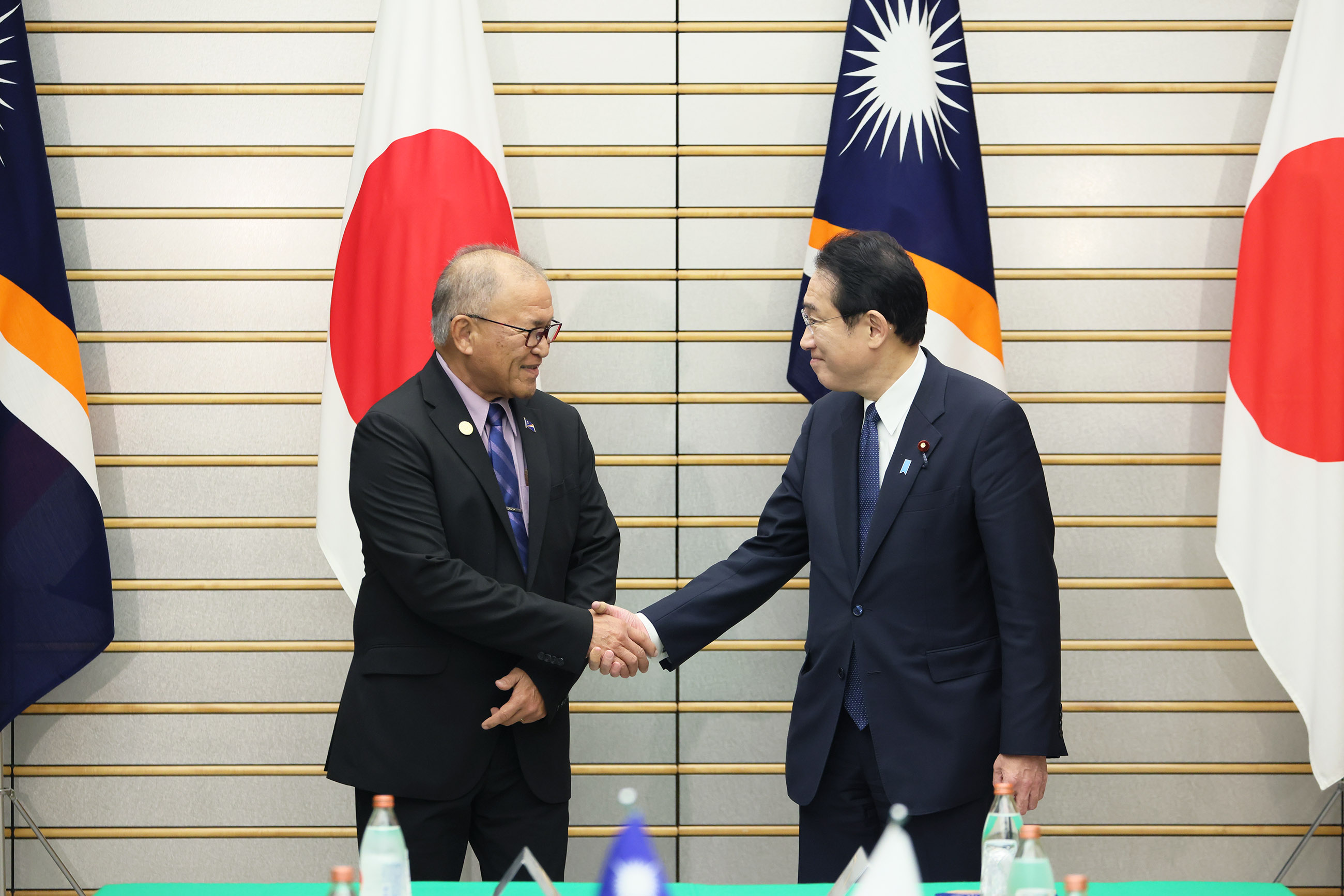Japan-Marshall Islands Summit Meeting (2)
