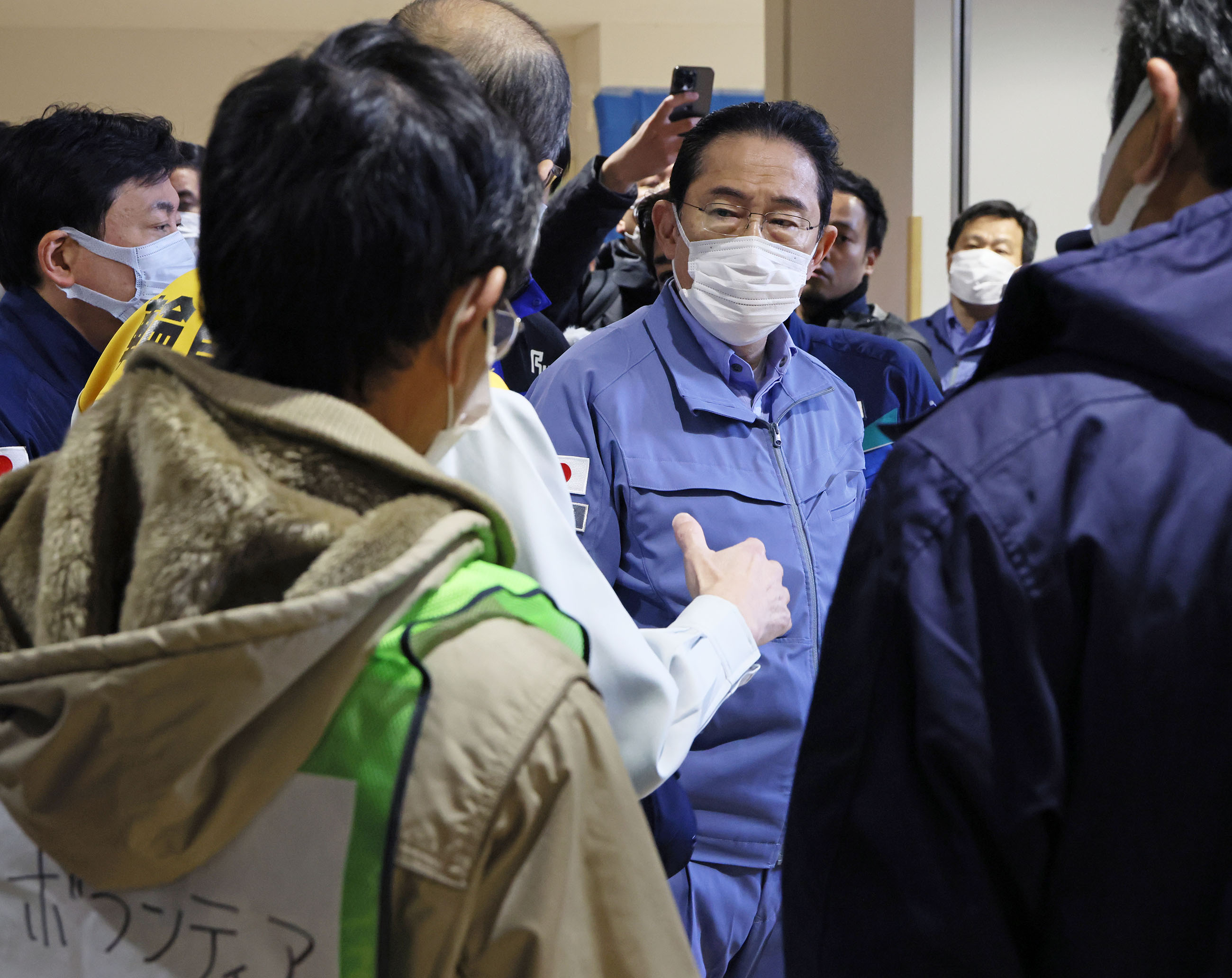 Prime Minister Kishida visiting evacuation centers (2)