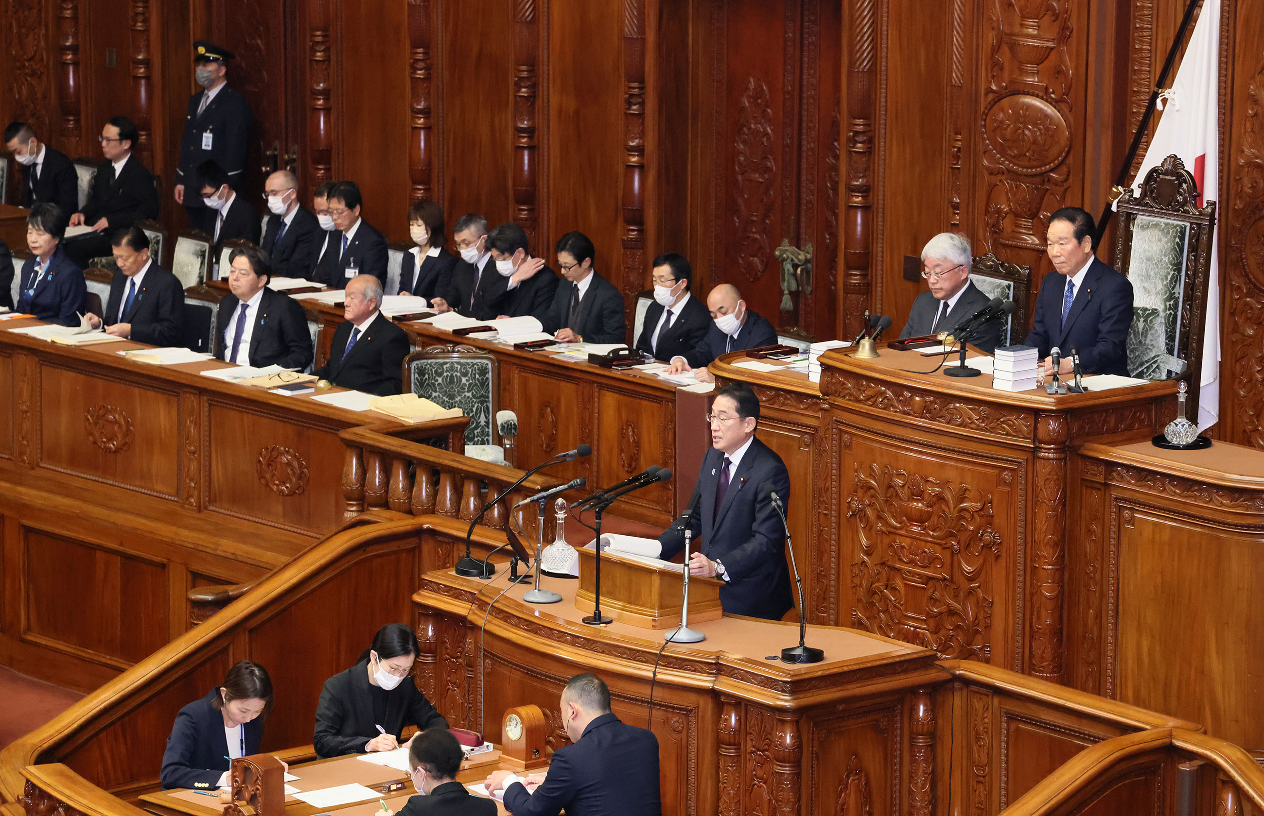 Prime Minister Kishida delivering a policy speech during the plenary session of the House of Representatives (5)