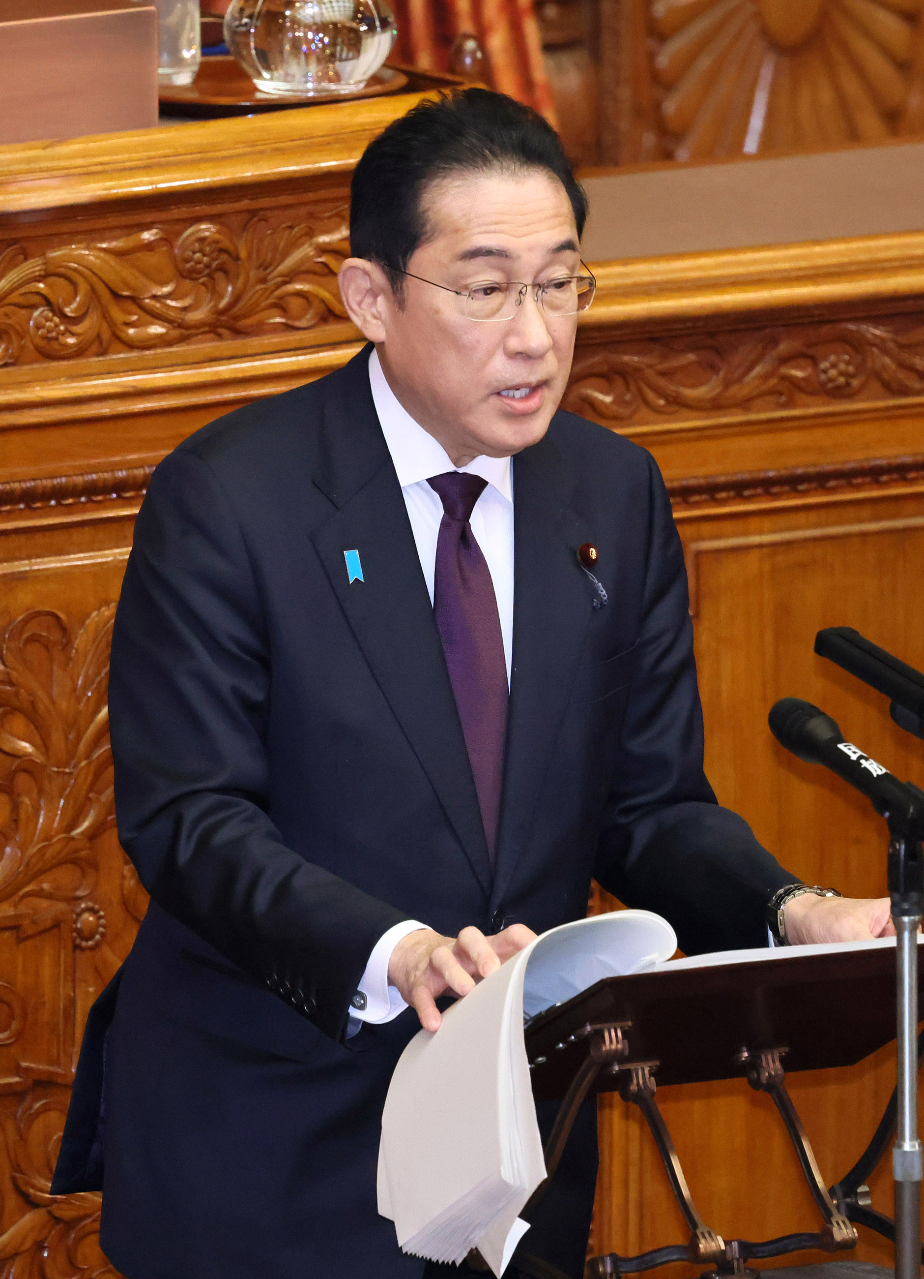Prime Minister Kishida delivering a policy speech during the plenary session of the House of Councillors (2)