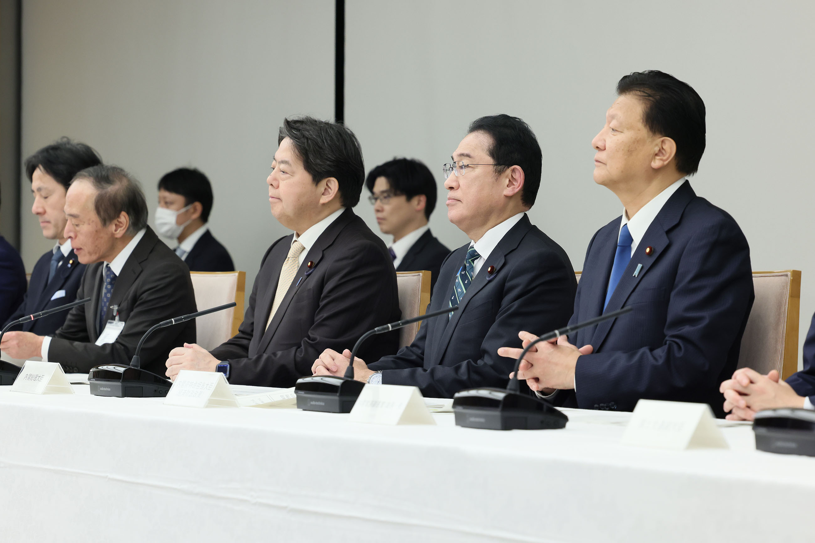 Prime Minister Kishida attending a meeting (1)
