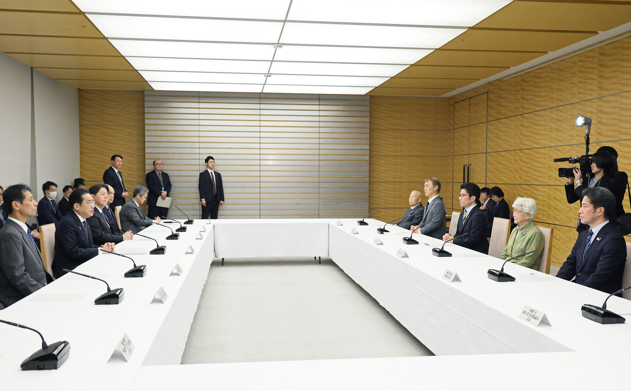 Prime Minister Kishida holding a meeting (4)