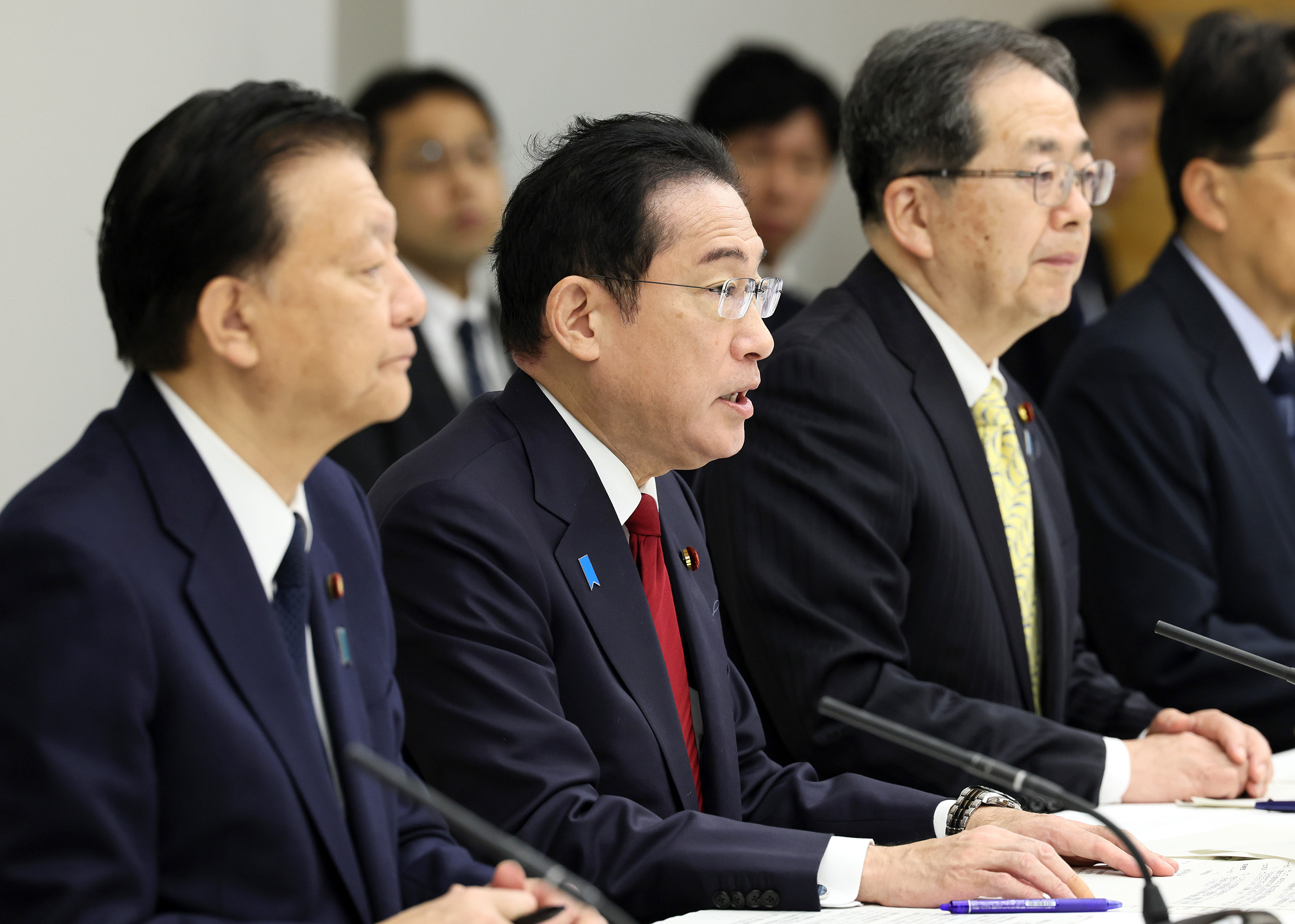 Prime Minister Kishida making a remark at an exchange of views (1)