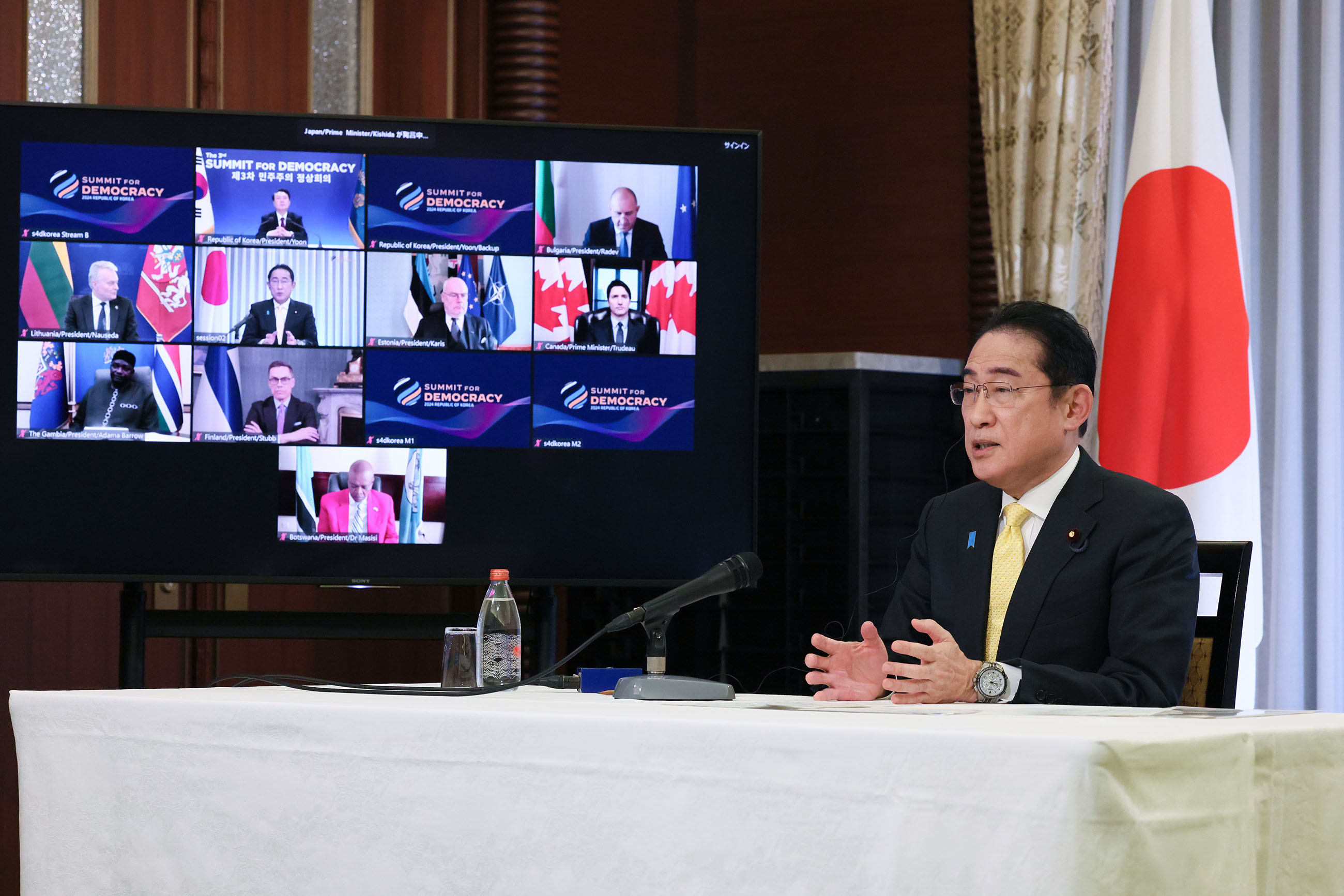 Prime Minister Kishida attending the Summit (1)