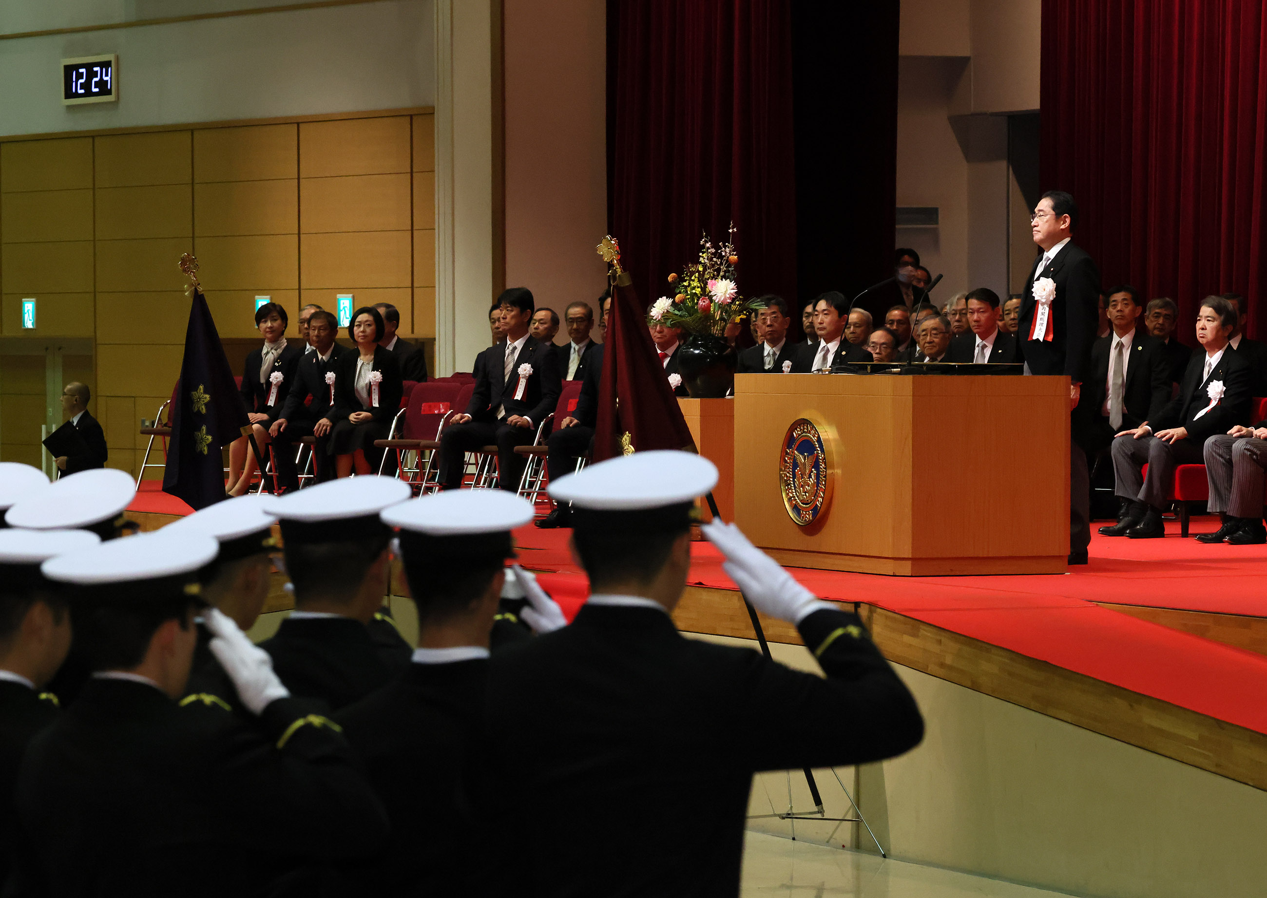 Prime Minister Kishida attending the assignment and oath of service ceremony (1)