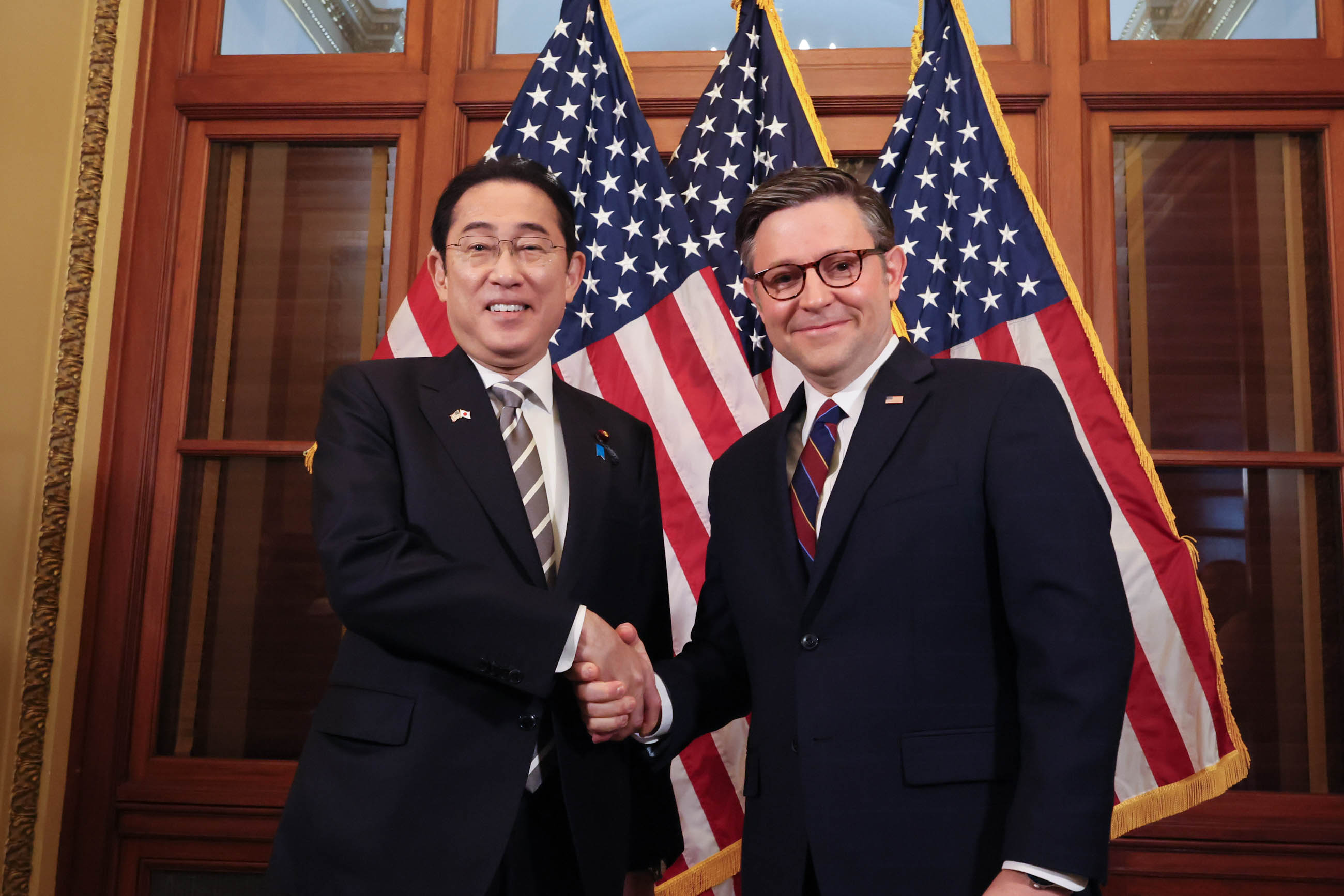 Prime Minister Kishida meeting with Speaker Johnson of the U.S. House of Representatives (2)