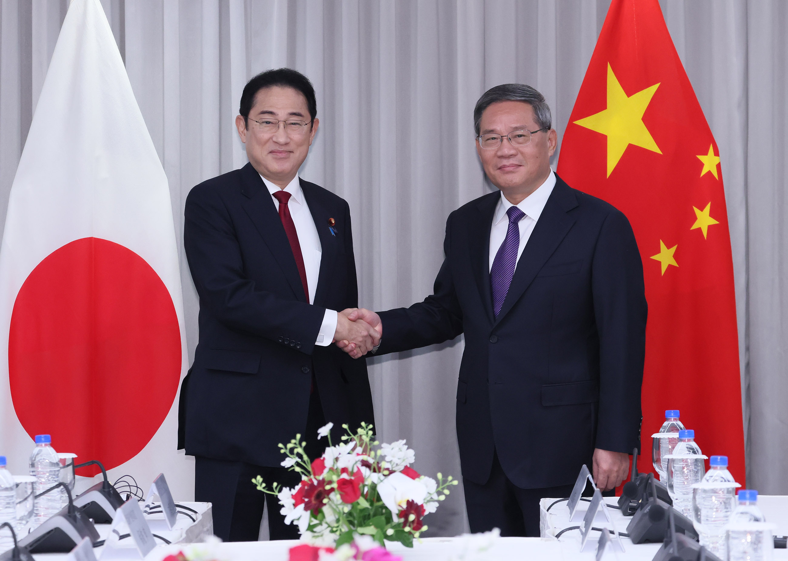 Japan-China summit meeting (2)