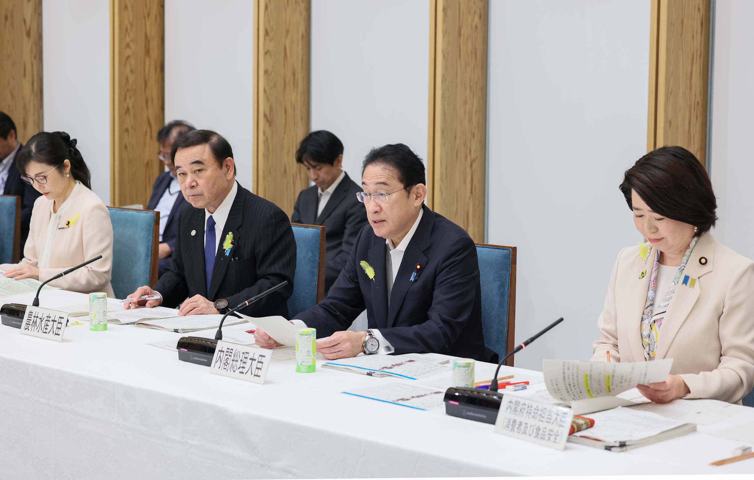 Prime Minister Kishida wrapping up a meeting (4)